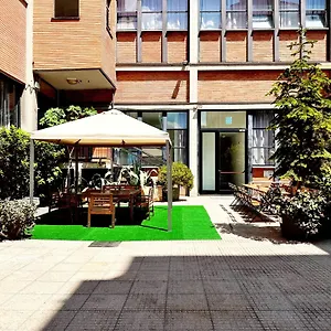 Mio Hostel Mediolan