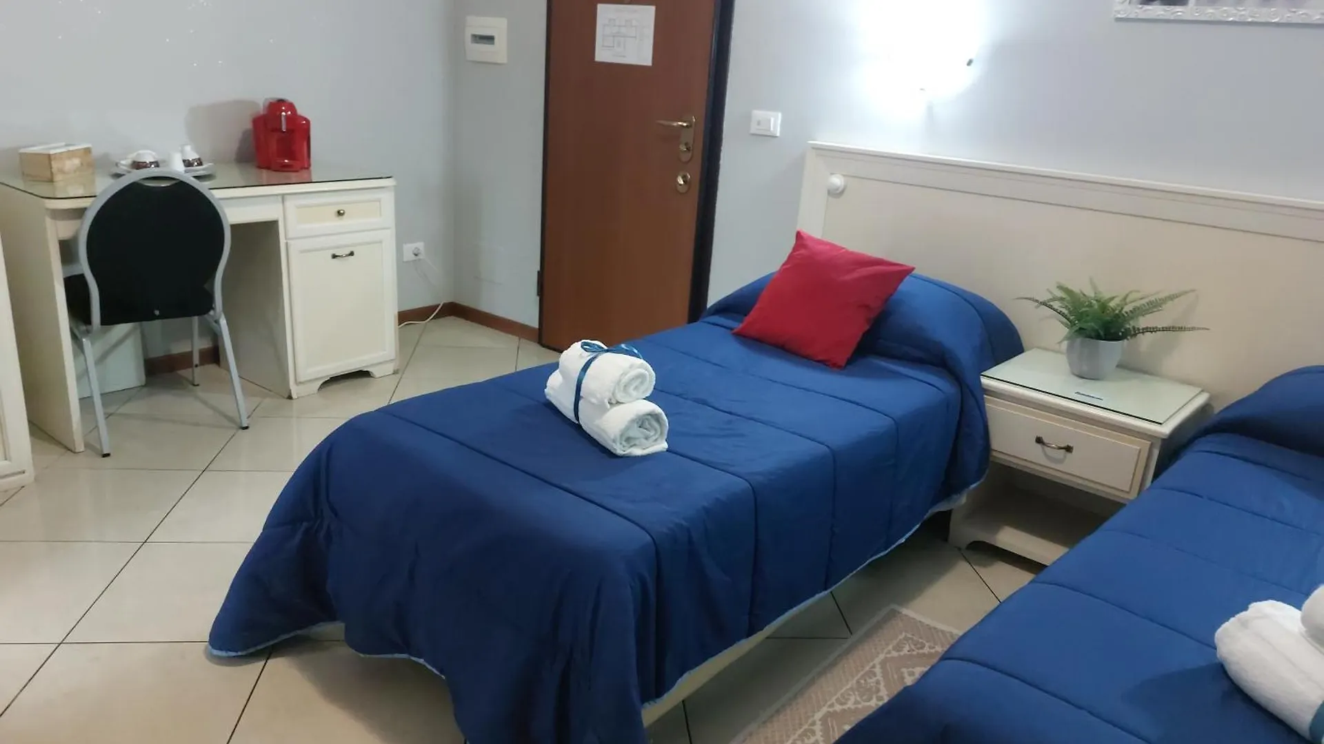 Fiumicino Inn Airport Włochy
